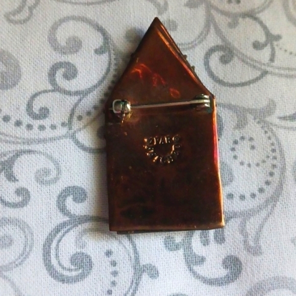 Mixed Metal Family Pin - Picture 4 of 4